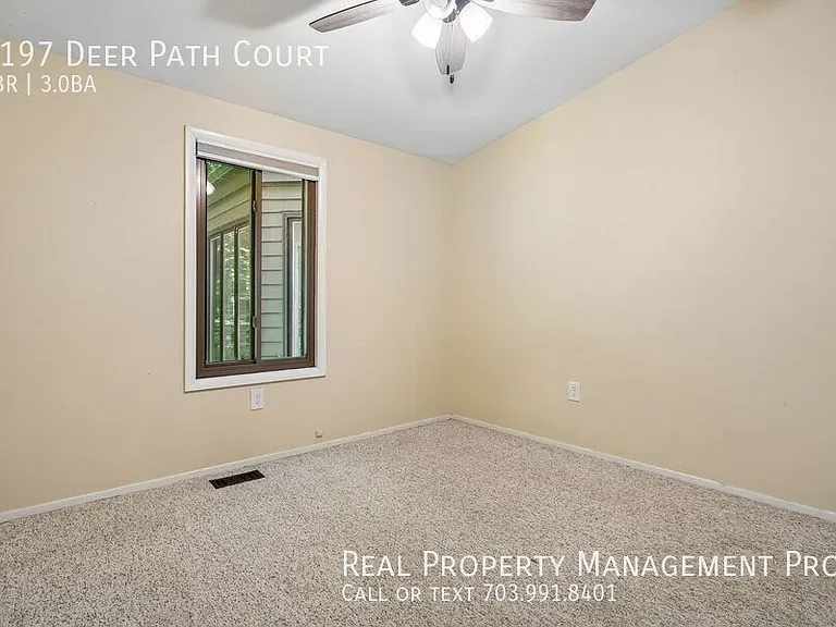 6197 Deer Path Ct — Photo 20