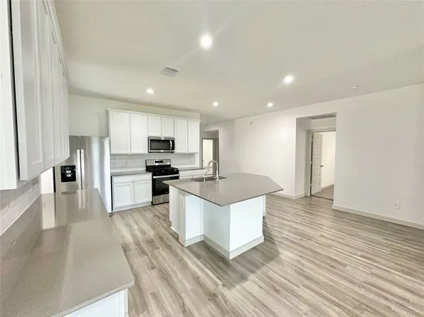 1107 Curly Angora Ct, Rosharon, TX 77583