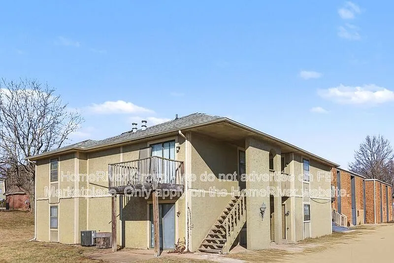 Building Photo - 8622 Lane Ave #C