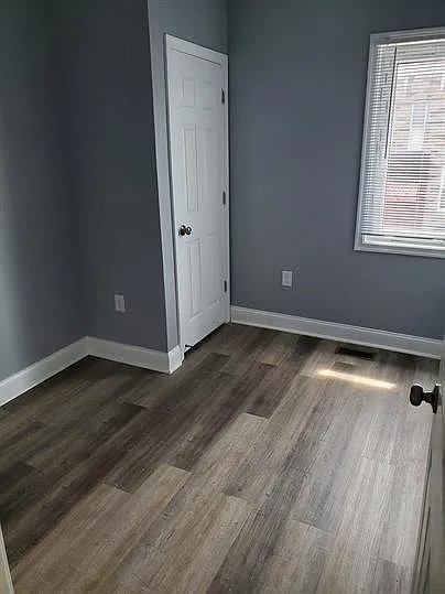 6 bed, $650 — Photo 3