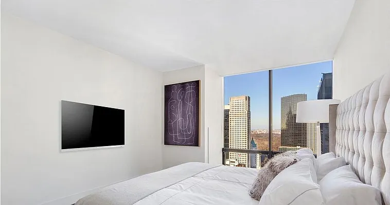 Rented by Engel & Völkers New York City | media 39