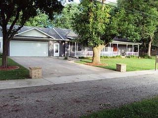 1st image of 365 S Linda St