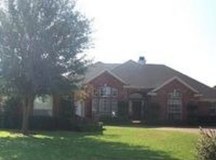1304 Meadow Mountain Dr, Woodway, TX 76712