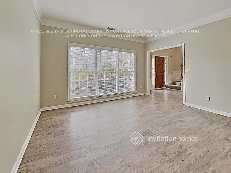 4925 Cinnabar Dr — Photo 4