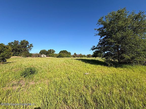 3rd image of 3852 Serenity Ln