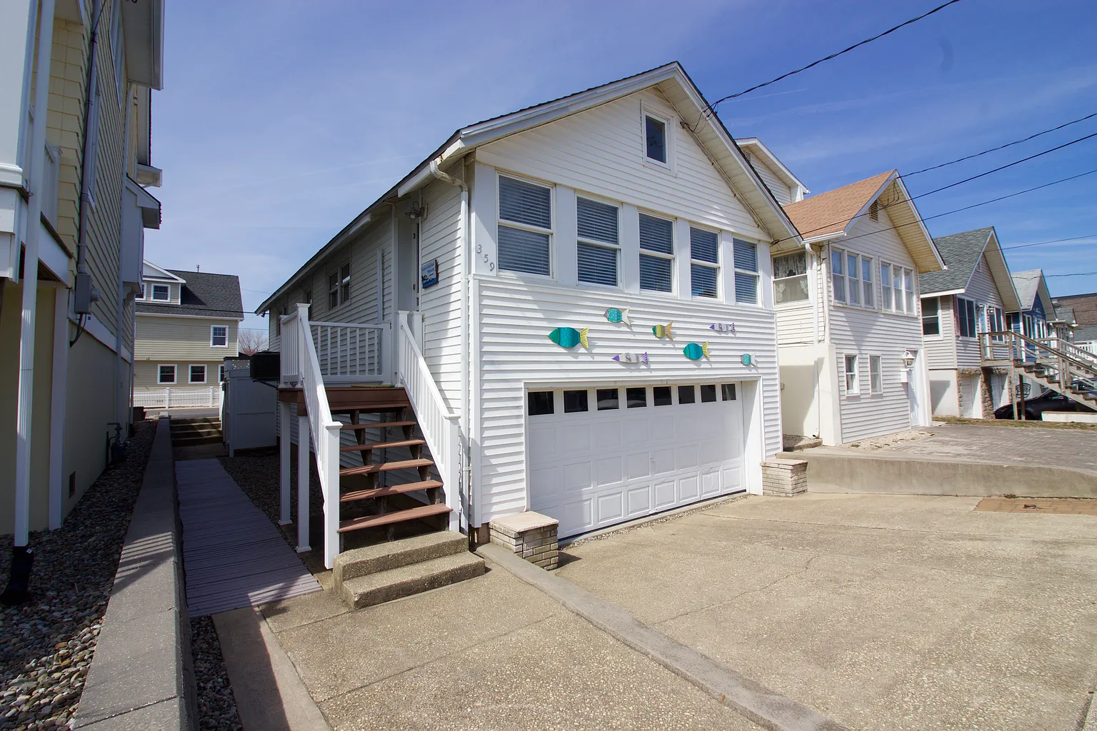 359 1st Ave photo 1