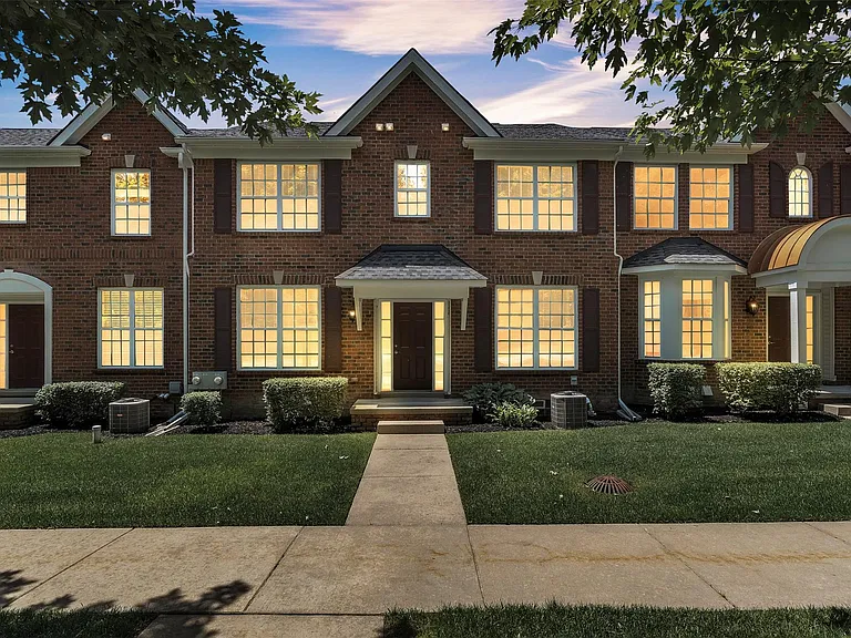 41590 Mitchell Rd — Photo 2