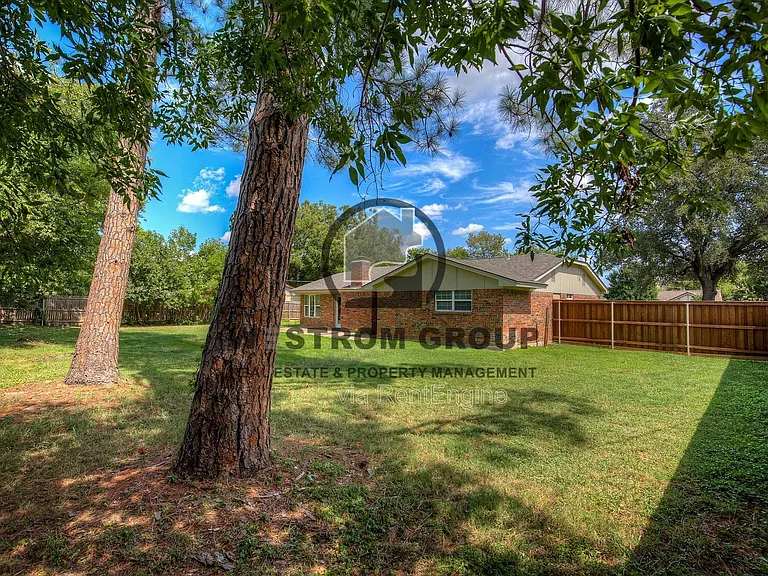 6709 Mabell St — Photo 36
