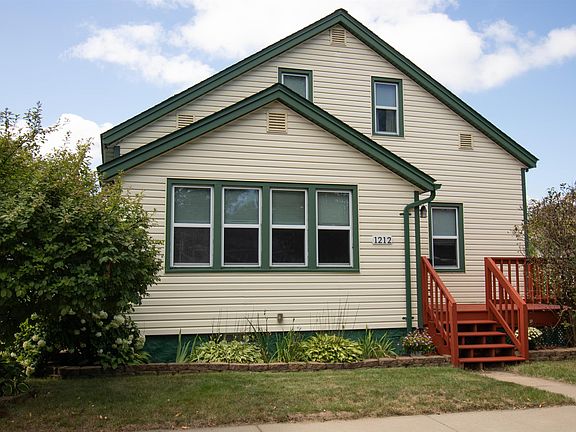 3rd image of 1212 S 10th Ave
