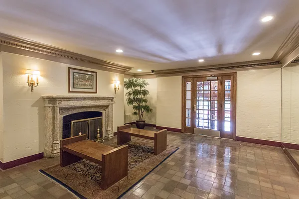 Sold by Terrace Sotheby's International Realty | media 24