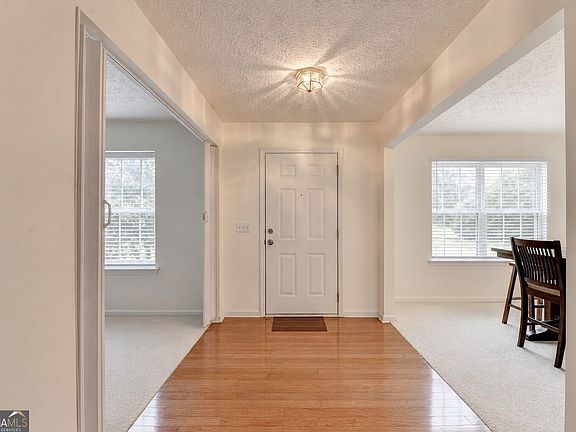 3rd image of 3012 River Garden Rd