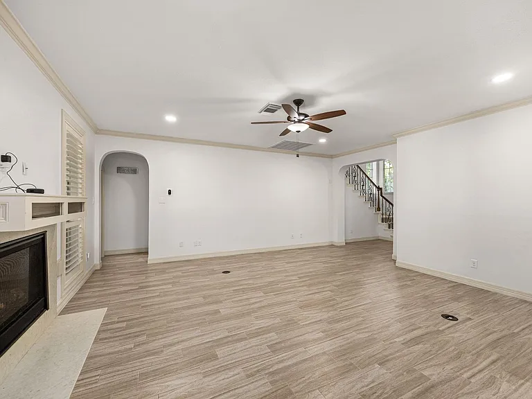 12502 Pebble Way Ct — Photo 9