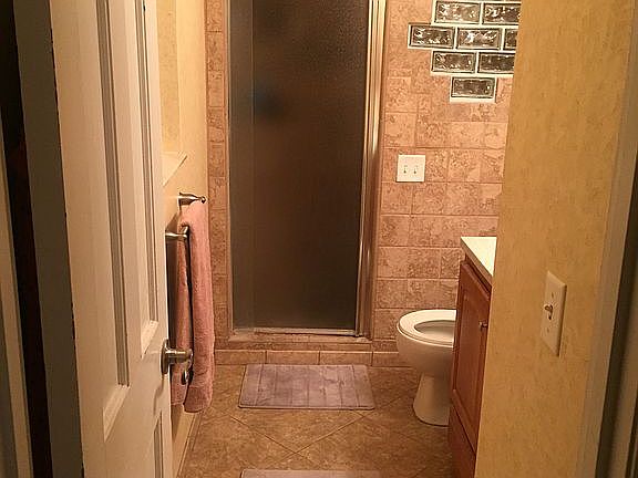 4th image of 2636 Pheasant Ct W