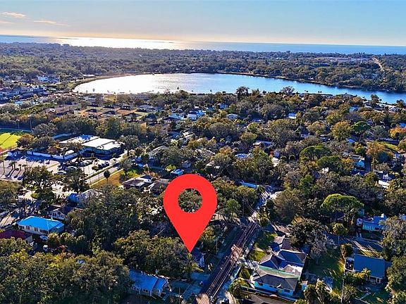 3rd image of 49 W Boyer St