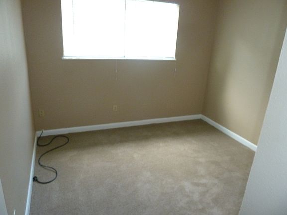 3rd image of 3206 Jana Pl