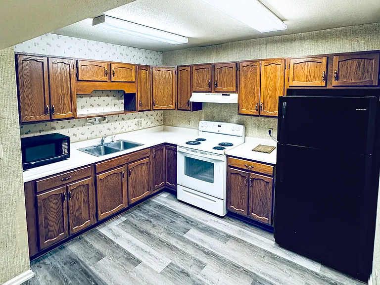 225 W Jefferson St #5 — Photo 10
