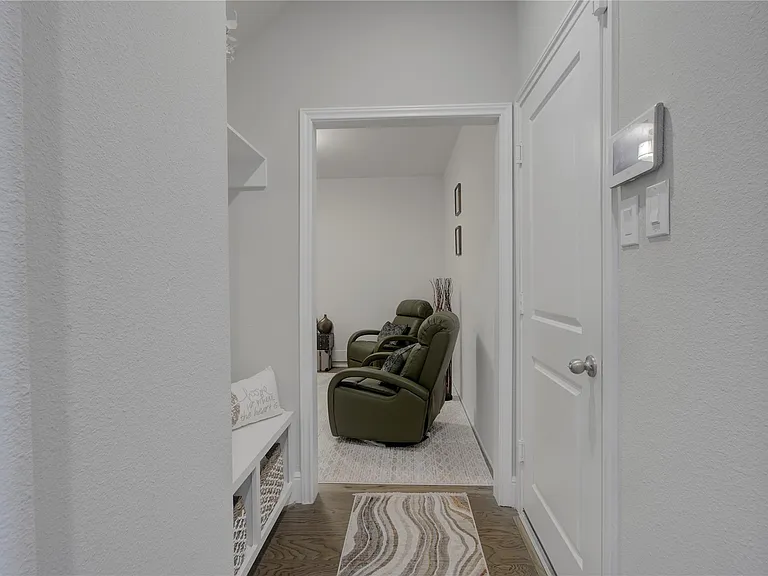 7330 Lagrange Point — Photo 34