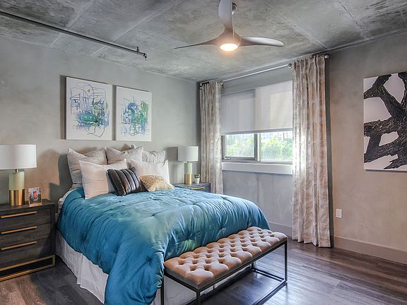 4th image of 5100 Wilshire Blvd APT 404