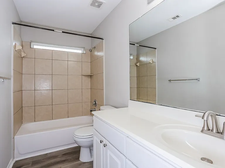 5202 El Tigre Ln — Photo 15