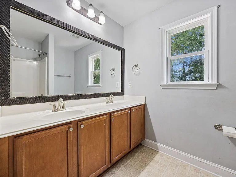 190 Hamilton Way — Photo 26