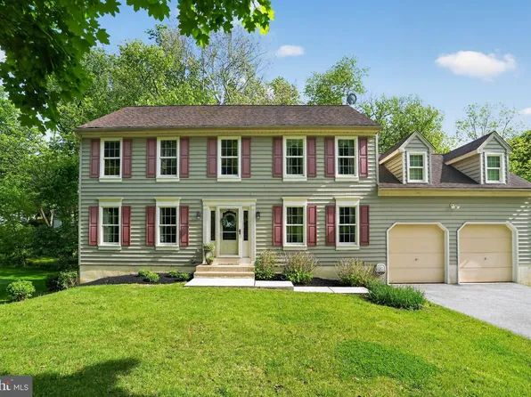 210 Gypsie Ln, West Chester, PA 19380