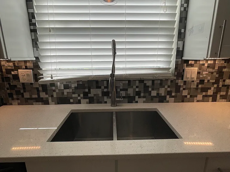 1629 Citadel Pl — Photo 7