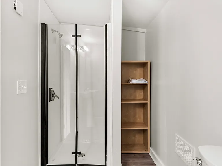 3310 E 9th St #3310 — Photo 10