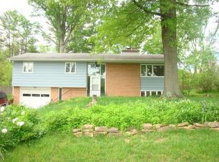 1909 E Windsor Dr, Bloomington, IN
