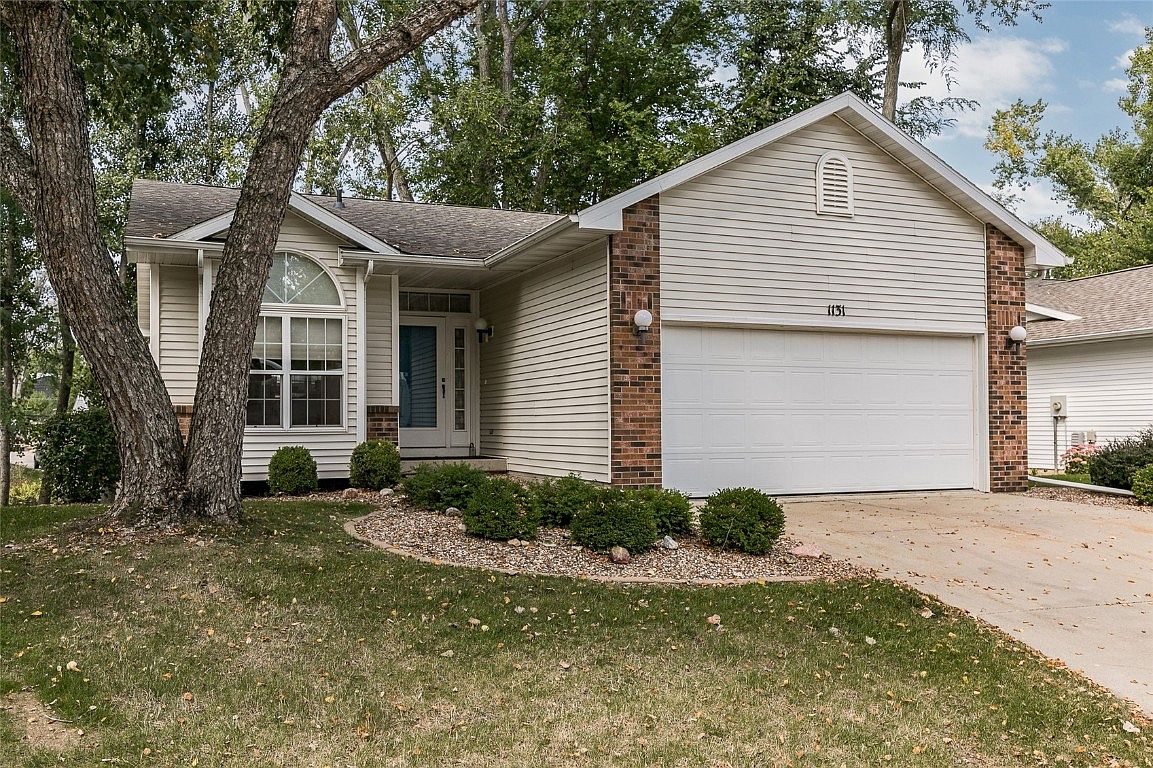1131 Forest Glen Ct SE, Cedar Rapids, IA 52403 Zillow