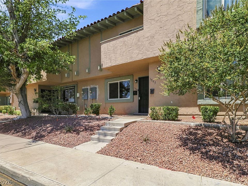 1st image of 1541 Saylor Way