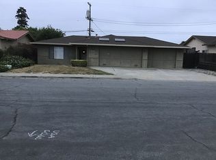 875 Lake Village Dr, Watsonville, CA 95076