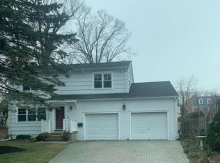 6 Allen St, Rumson, NJ 07760