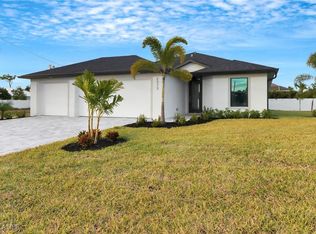 2313 NE 34th Terrace Cpe, Coral, FL 33909