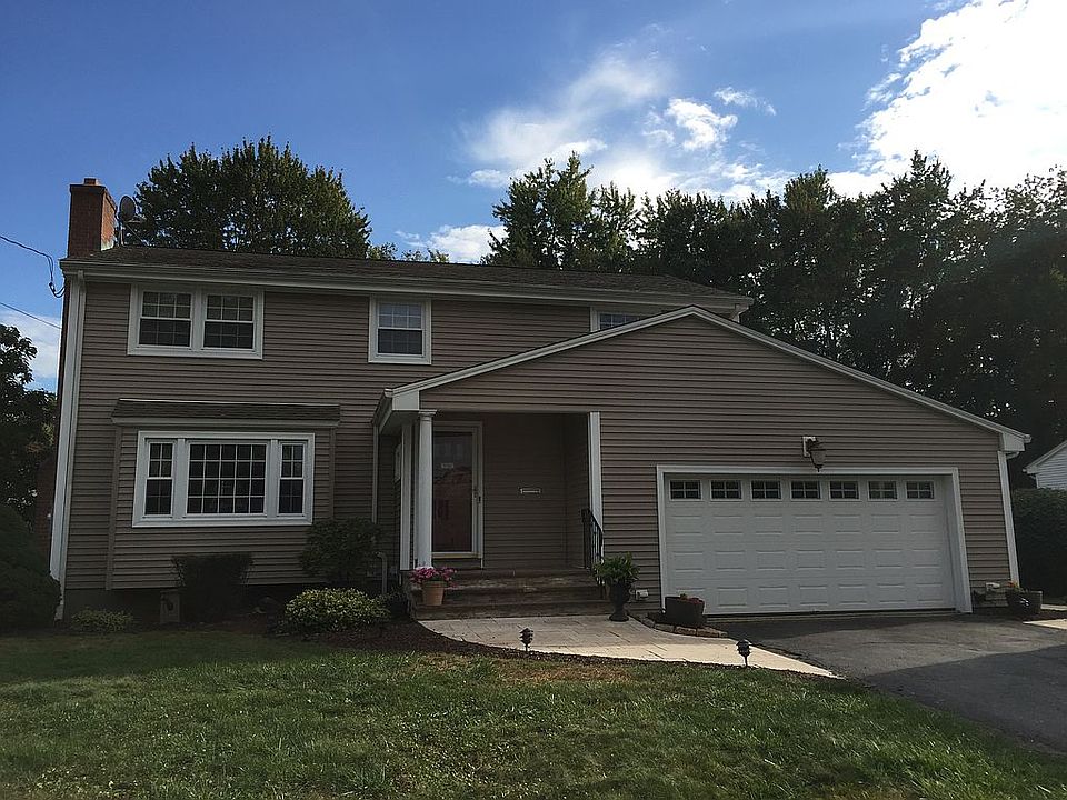 1st image of 95 Fuller Dr