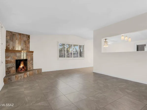 5819 E Rosewood St, Tucson, AZ 85711
