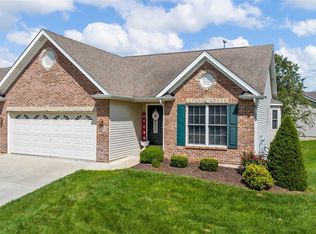1416 Garnet Dr, O'Fallon, MO 63366