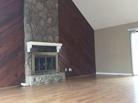 Vaulted Ceiling in living room