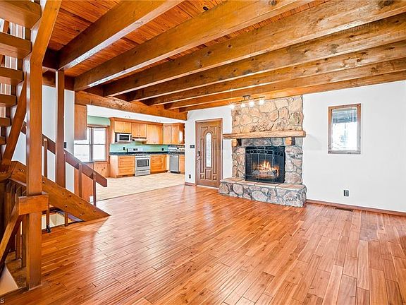 5th image of 871 Driftwood Dr