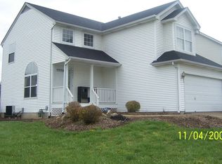 4901 High Crest Ct, Florissant, MO 63033