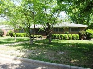702 Park Ave, Fort Valley, GA 31030
