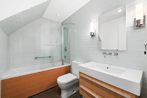 Rented by Corcoran | media 16