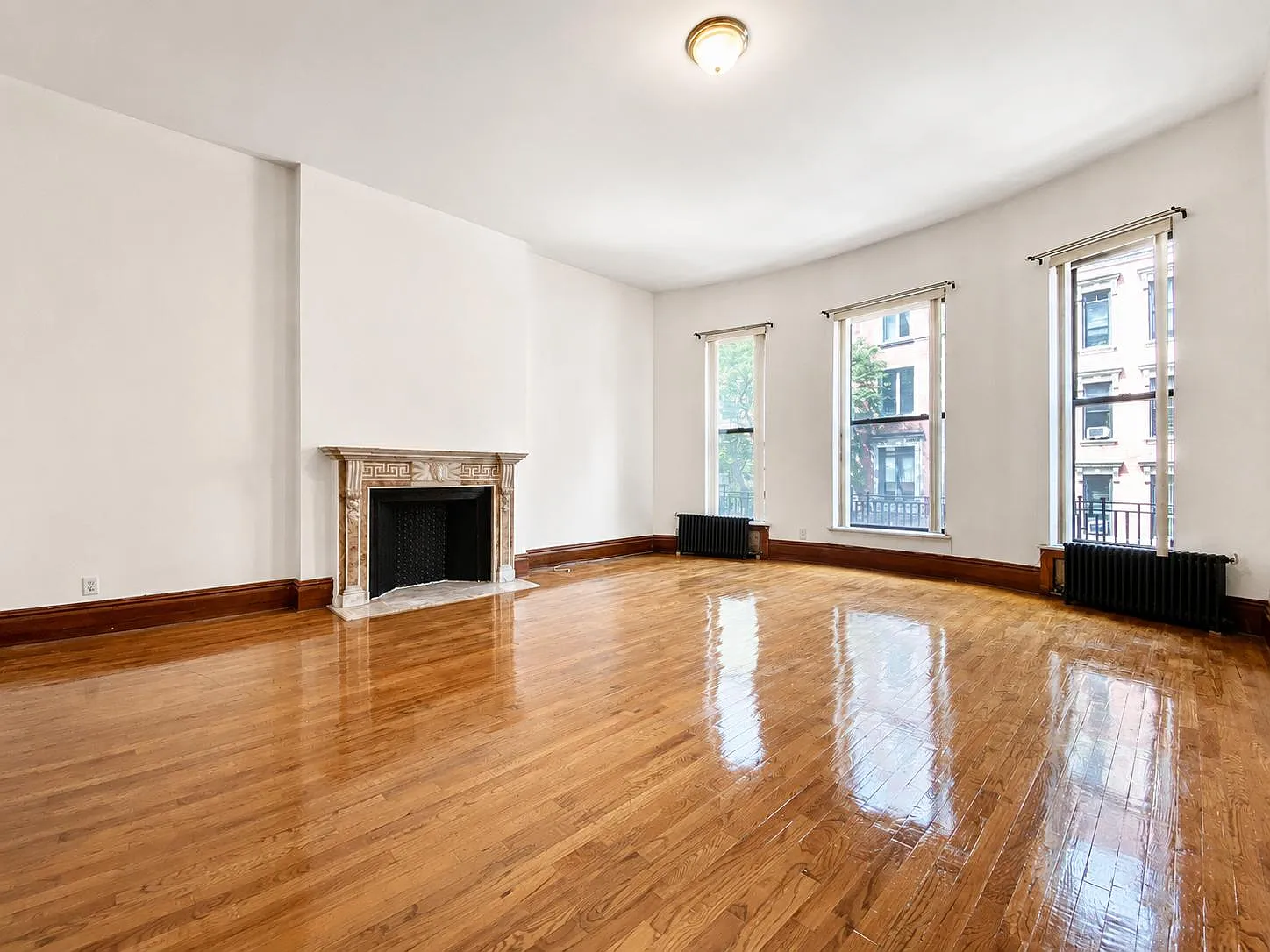 302 West 107th Street — Photo 2