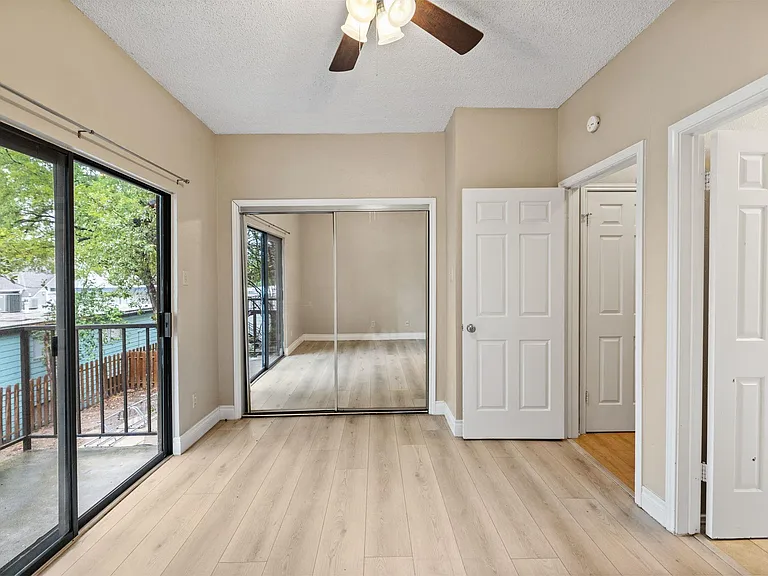 2706 Salado St #210 — Photo 27