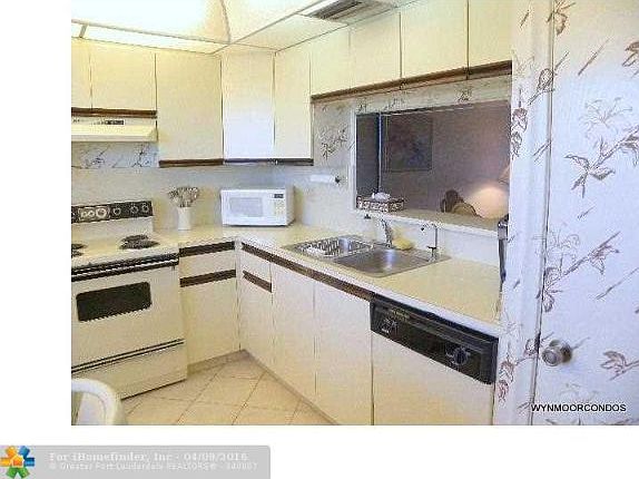 5th image of 3305 Aruba Way APT D4