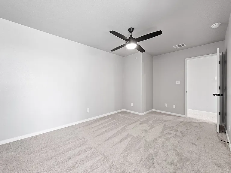 810 Meiomi Dr — Photo 17