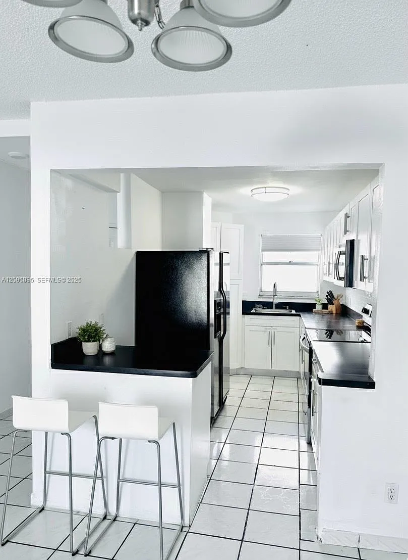 Casa Del Sol Condo — Photo 2