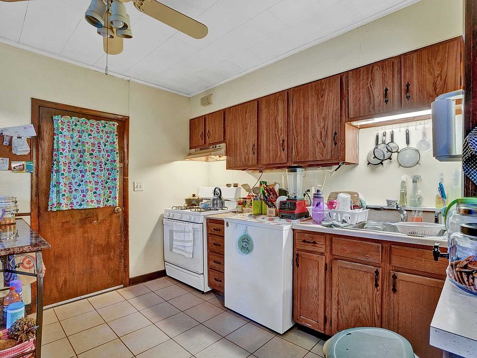 13 Seitz Ter Poughkeepsie, NY, 12603 Apartments for Rent Zillow