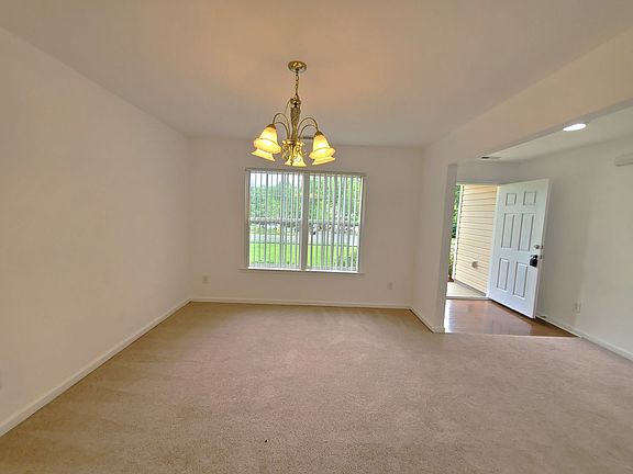 4th image of 11344 Deer Chase Ln