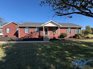 906 Harpeth River Ct, Murfreesboro, TN 37129