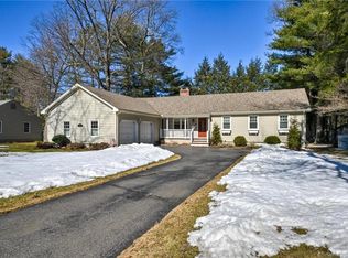 86 Seminary Rd, Simsbury, CT 06070